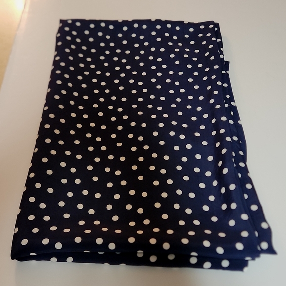 Vintage New Navy Fabric with White/Creme Dots 3 3/4 yds X 39 in. - Picture 2 of 3